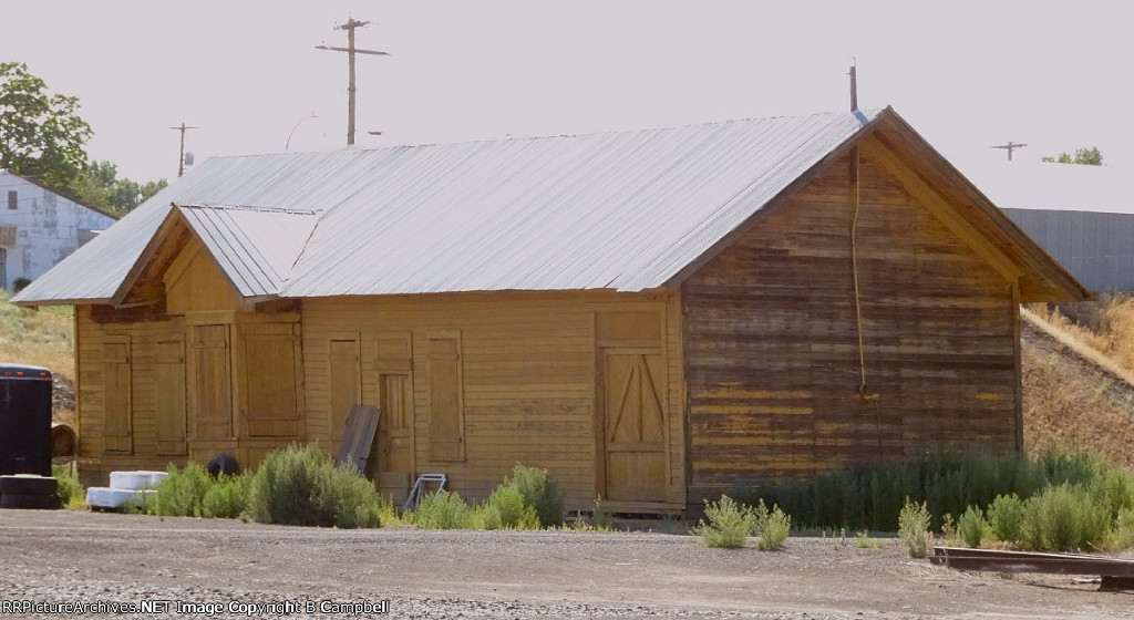 Old Connell Depot